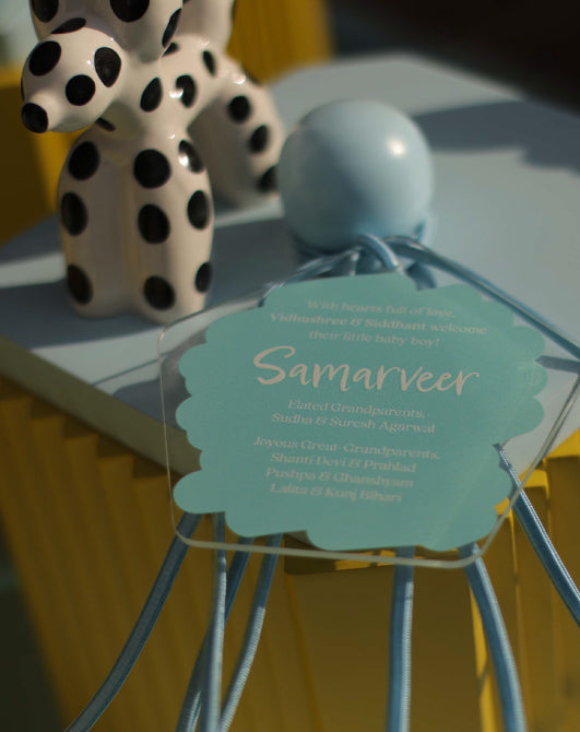 ZiZi Gift Box with Caillou